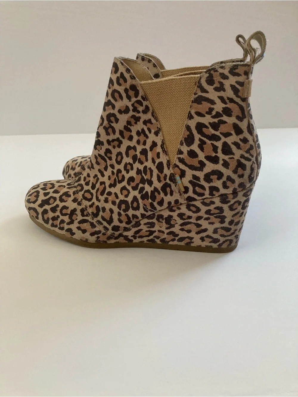 Toms Kelsey Leopard Print Wedge Ankle Booties